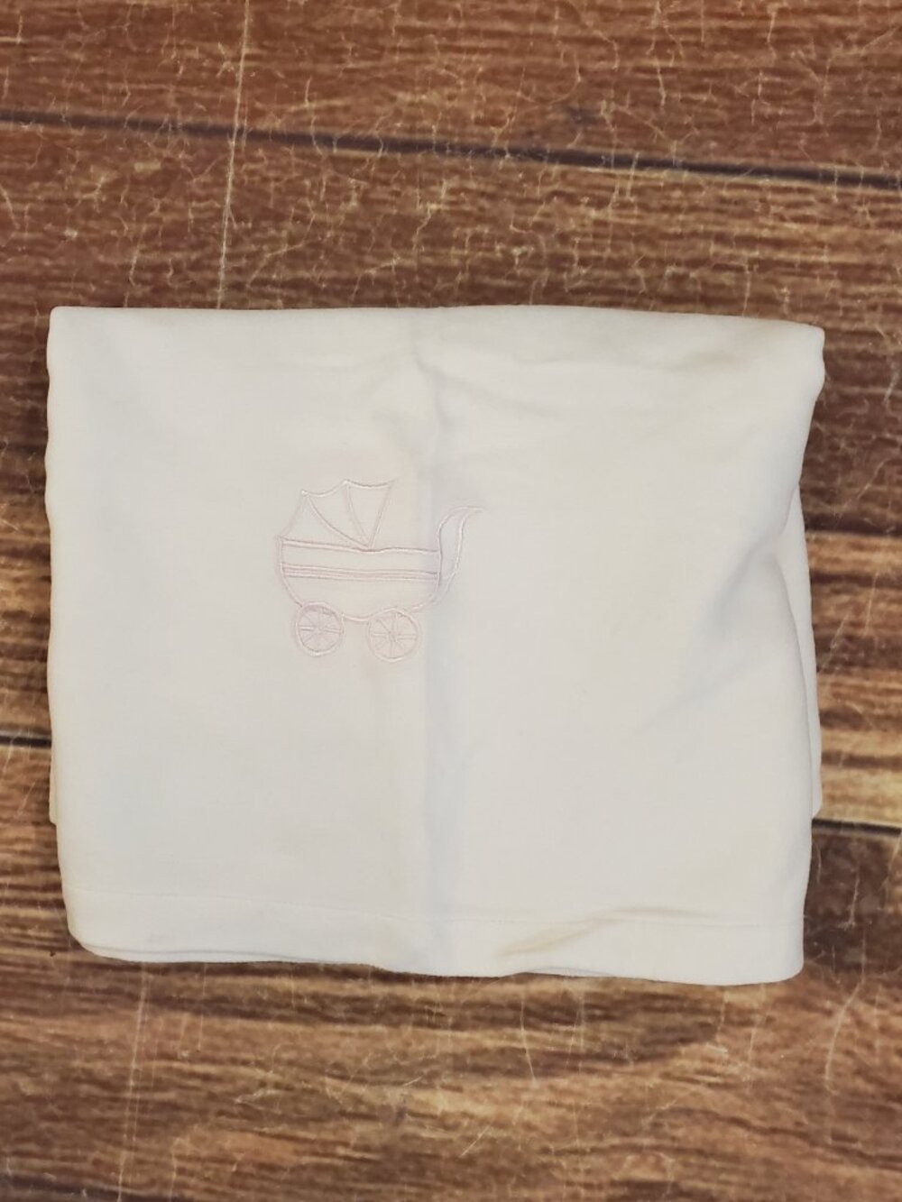 Matouk Luxury Baby embroidered off-white baby blanket